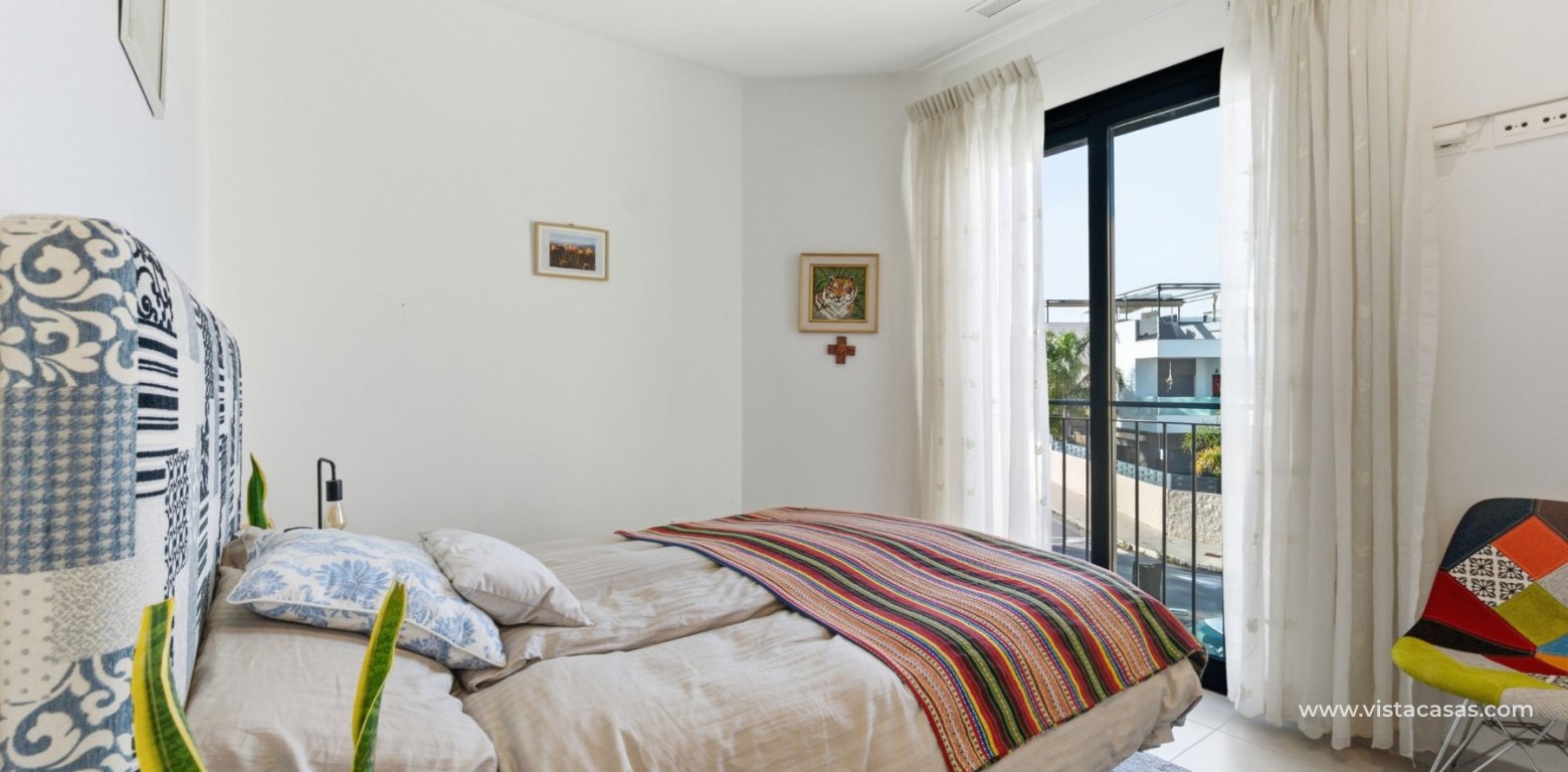 Venta - Chalet - Benijofar