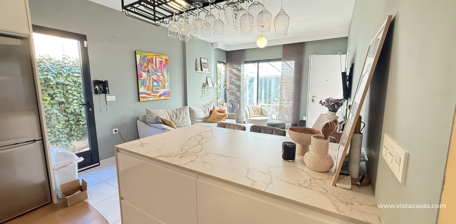 Sale - Villa - La Zenia