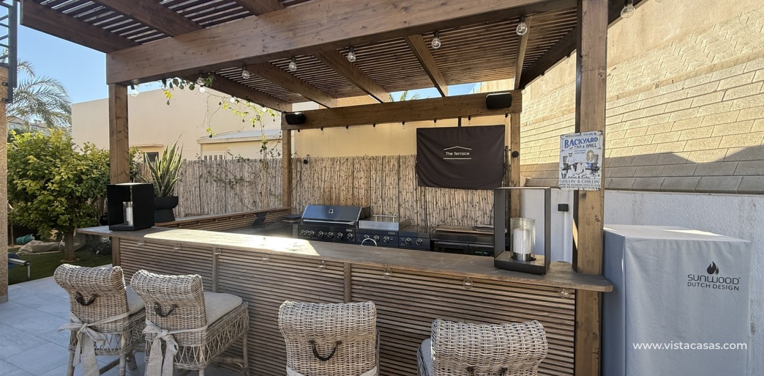 Sale - Villa - La Zenia