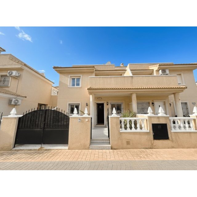 Townhouse - Sale - La Zenia - La Zenia