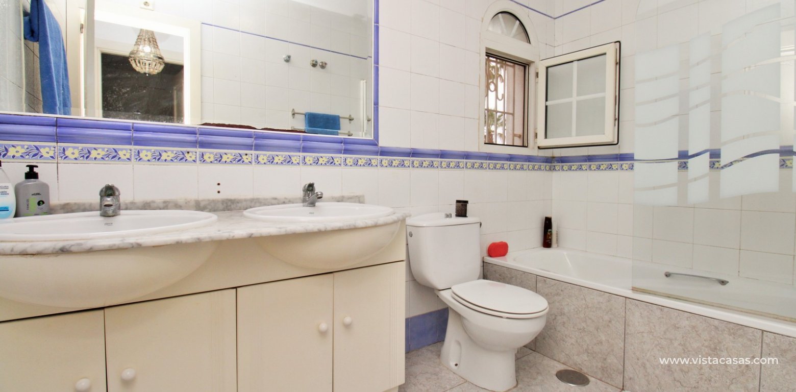 4 Bed Corner Buhardilla Townhouse For Sale in La Rioja Los Dolses downstairs bathroom