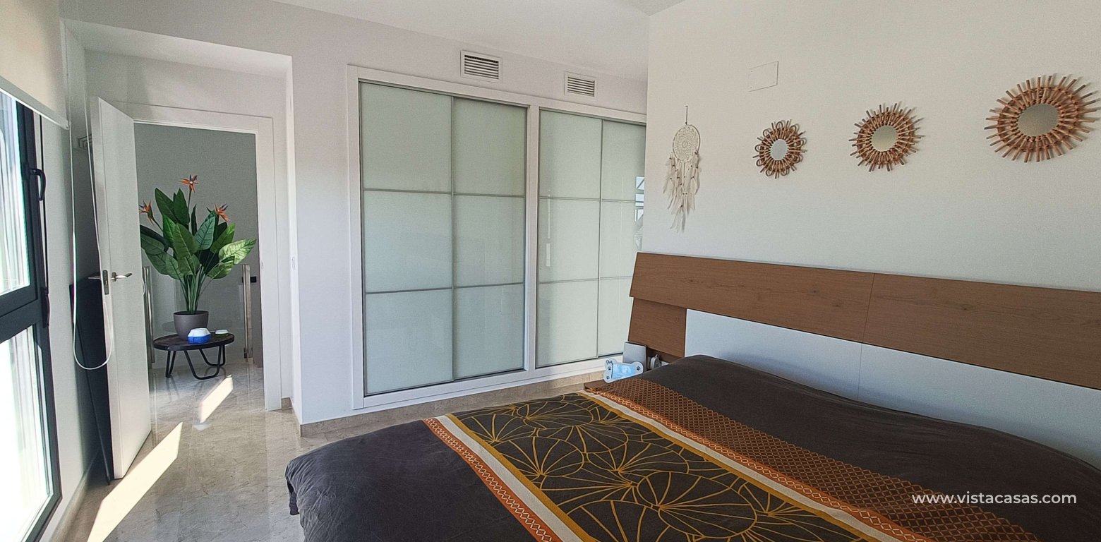 Sale - Villa - Algorfa - La Finca Golf Resort