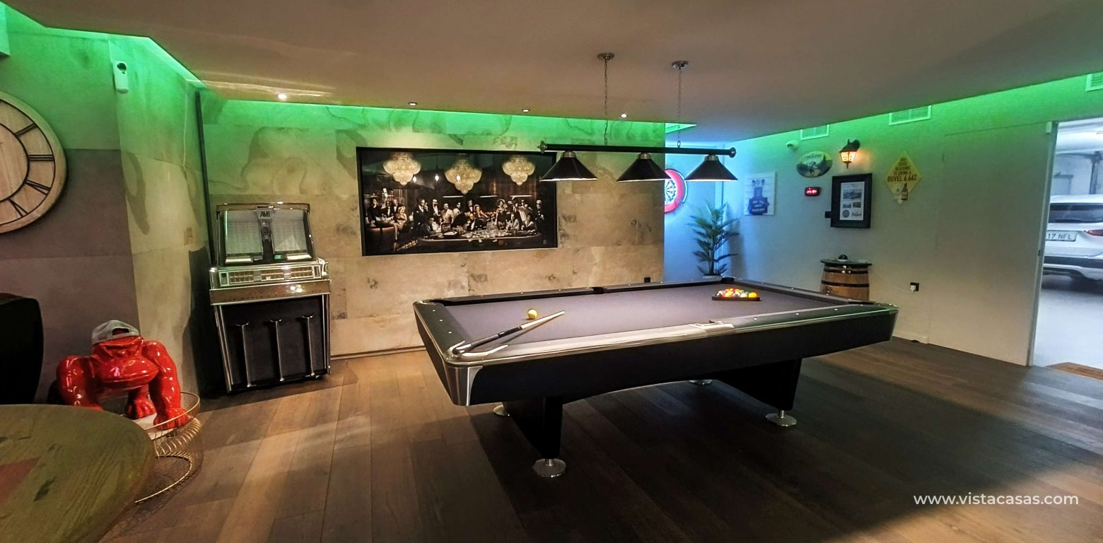 Sale - Villa - Algorfa - La Finca Golf Resort