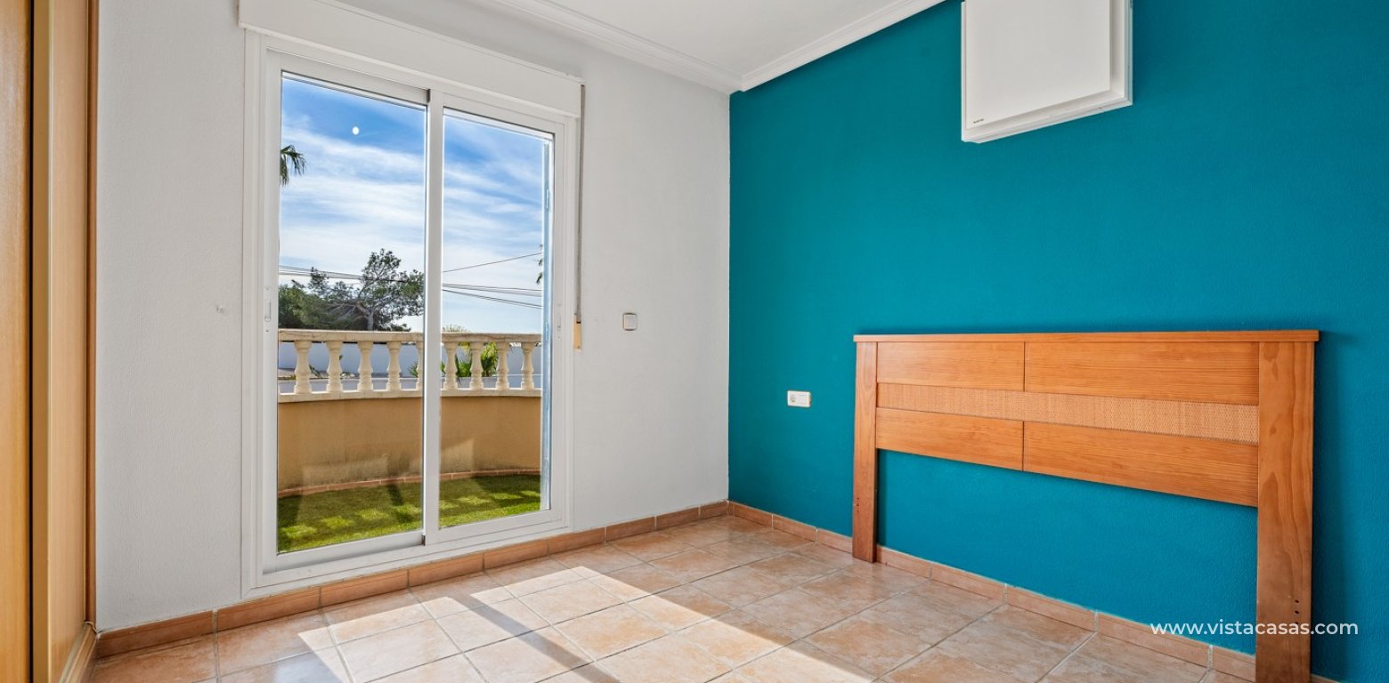 Resale - Villa - Villamartin