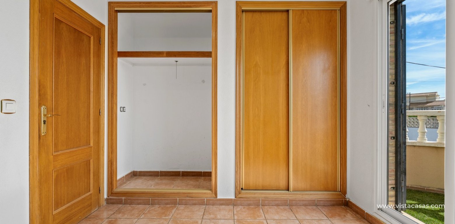 Resale - Villa - Villamartin