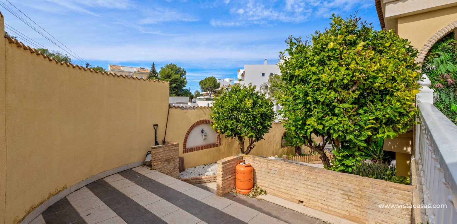 Resale - Villa - Villamartin
