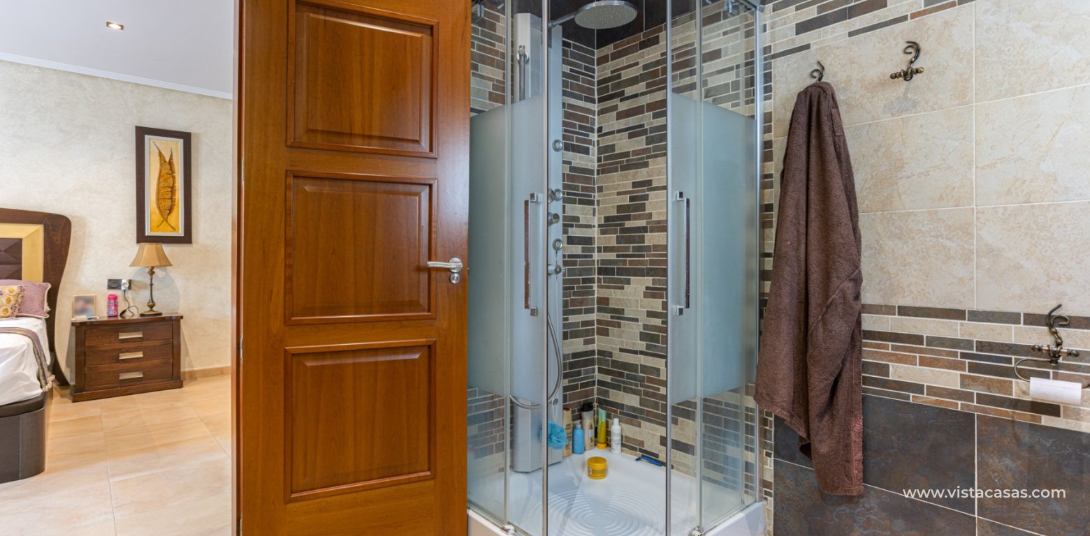 Resale - Villa - Los Montesinos