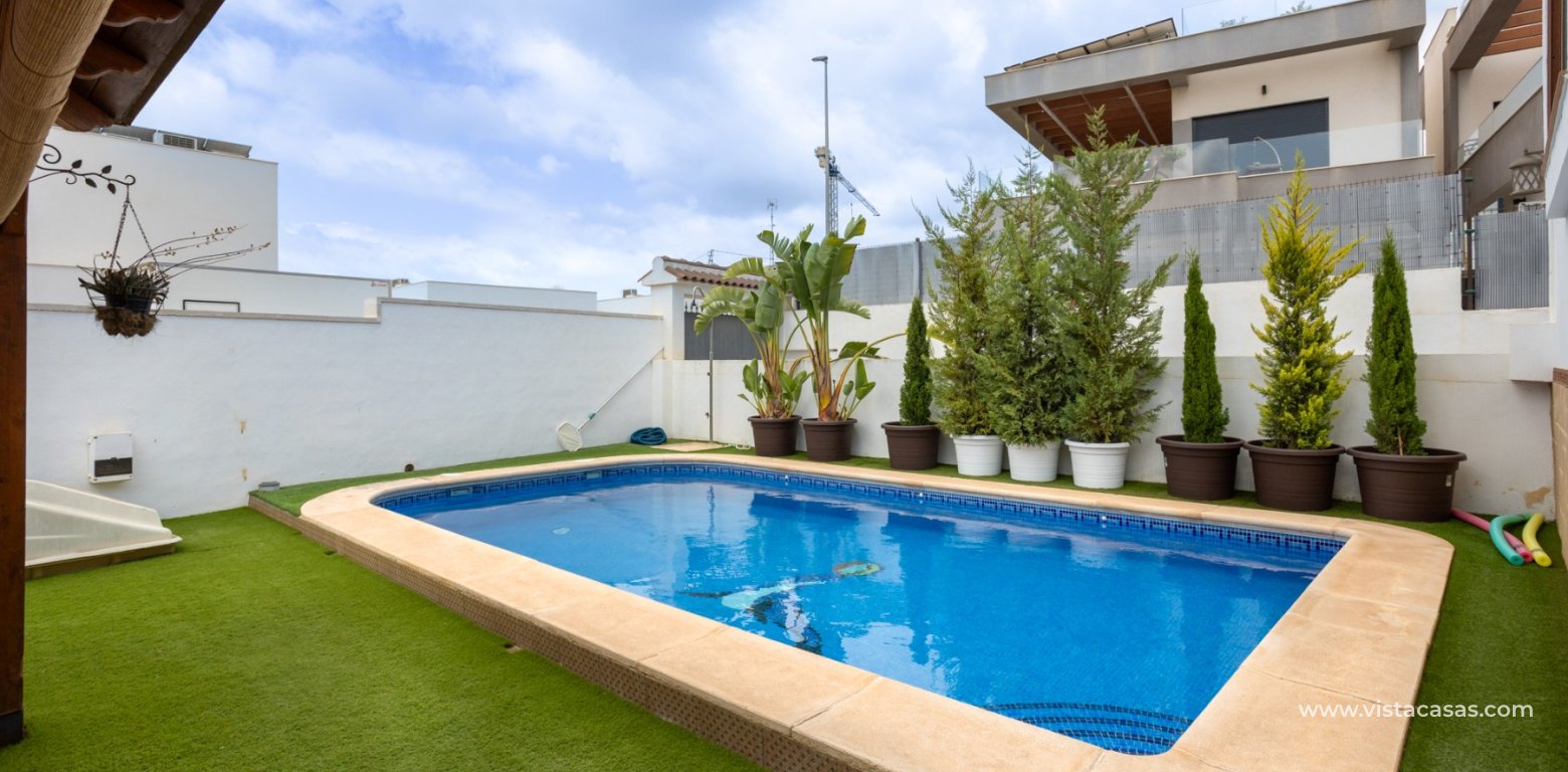 Resale - Villa - Los Montesinos