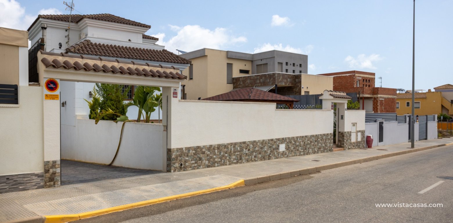 Resale - Villa - Los Montesinos