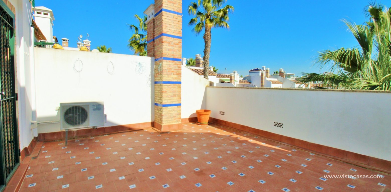 Lola Bungalow with Annex For Sale in Pau 8 Villamartin solarium