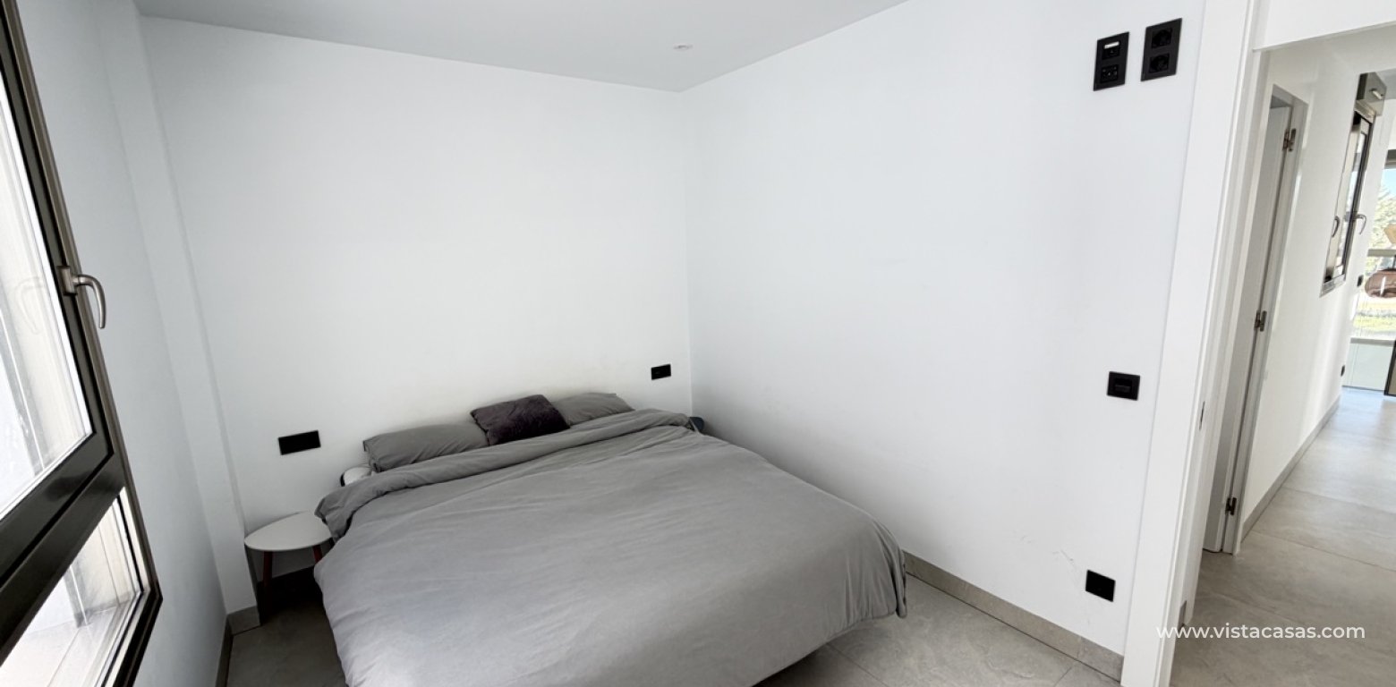 Sale - Villa - Villamartin