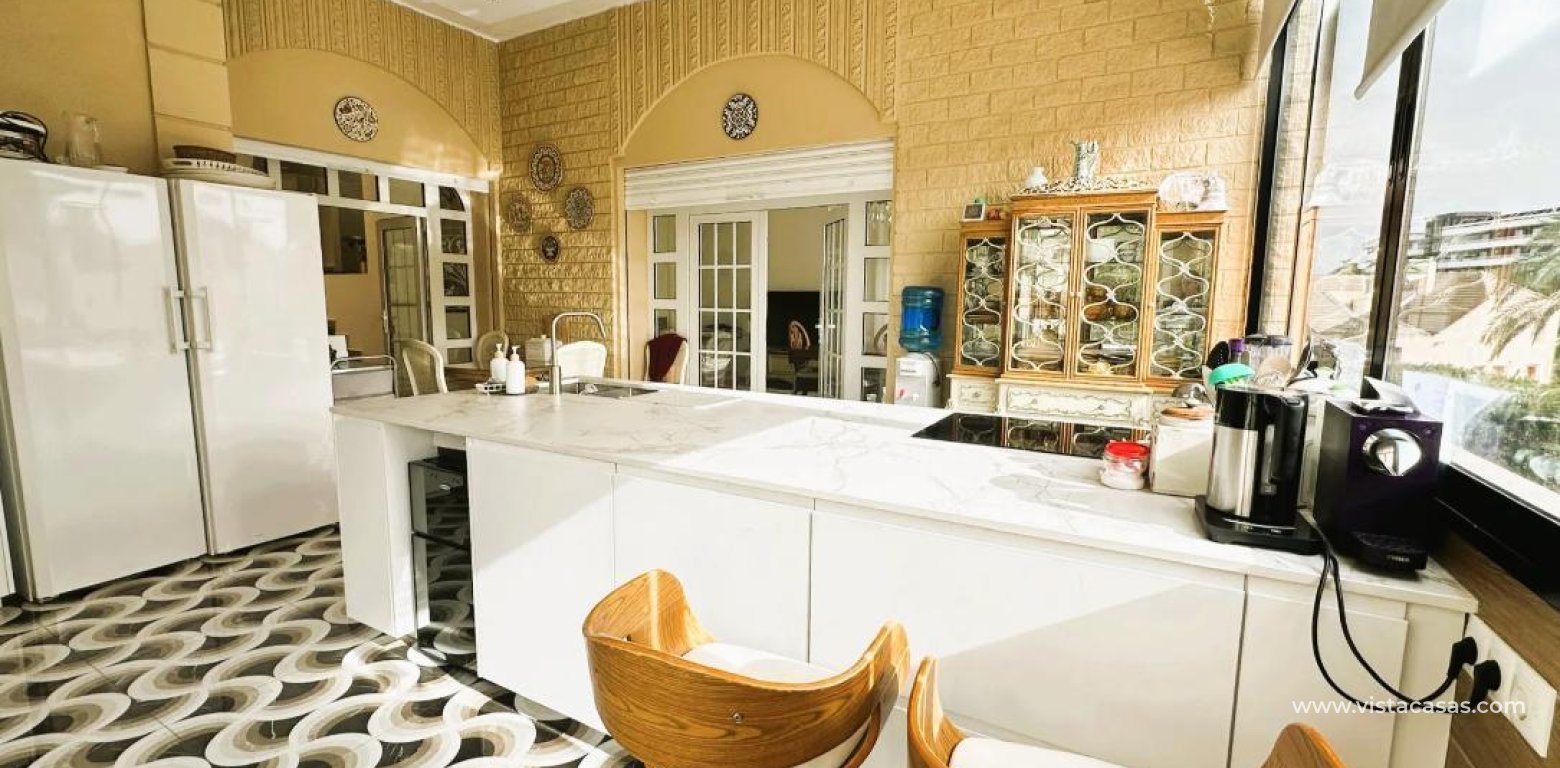 Resale - Villa - Campoamor