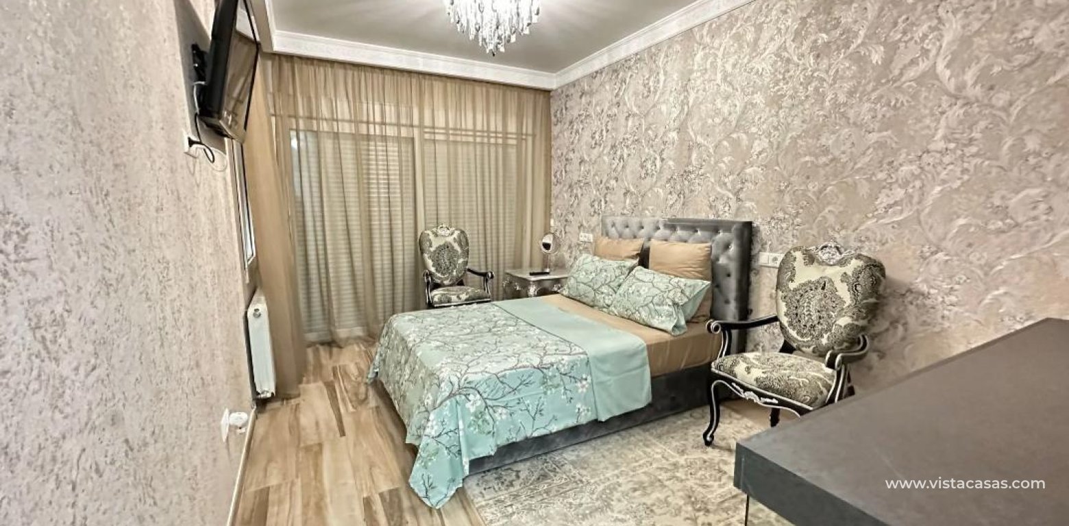 Resale - Villa - Campoamor