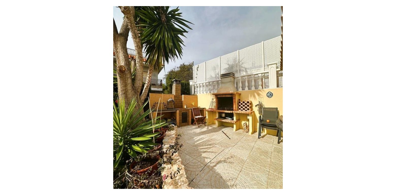 Resale - Villa - Campoamor