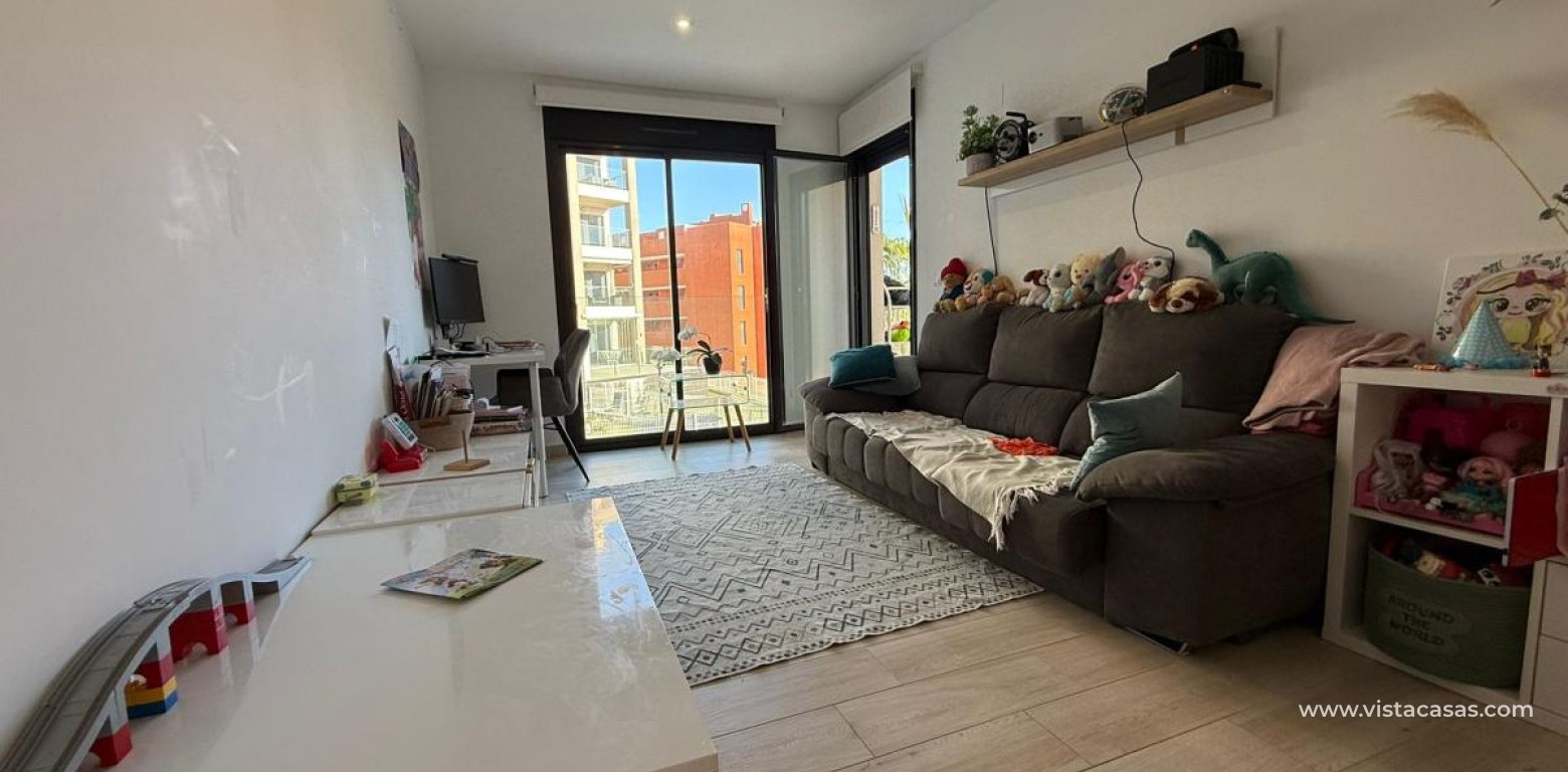 Resale - Apartment - Villamartin