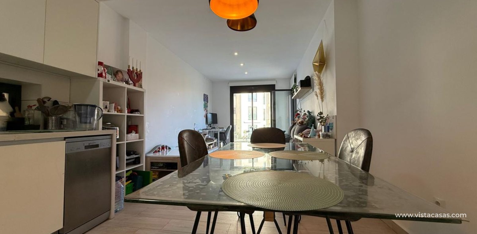 Resale - Apartment - Villamartin