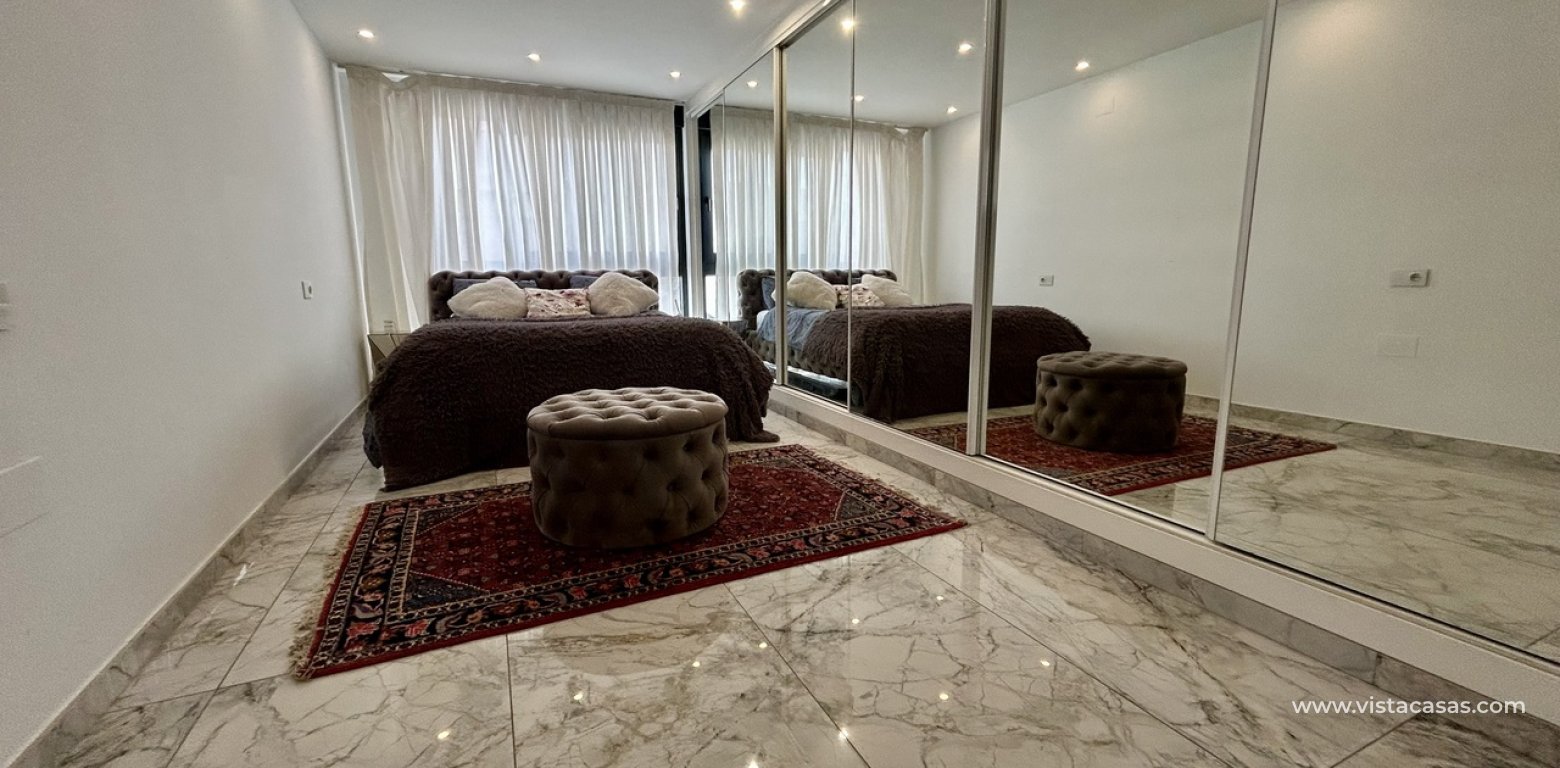 Sale - Villa - Los Balcones