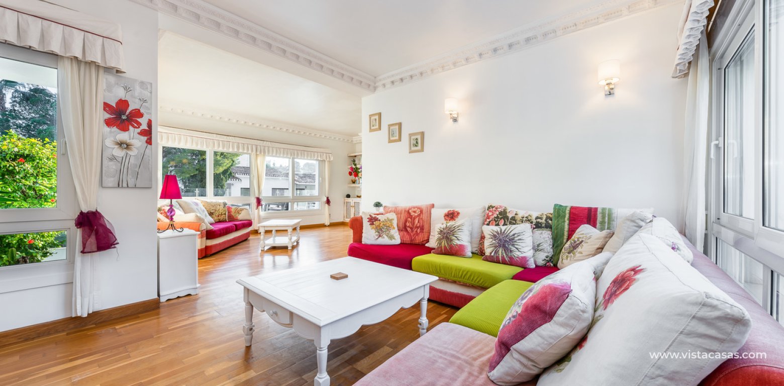 Sale - Villa - Campoamor