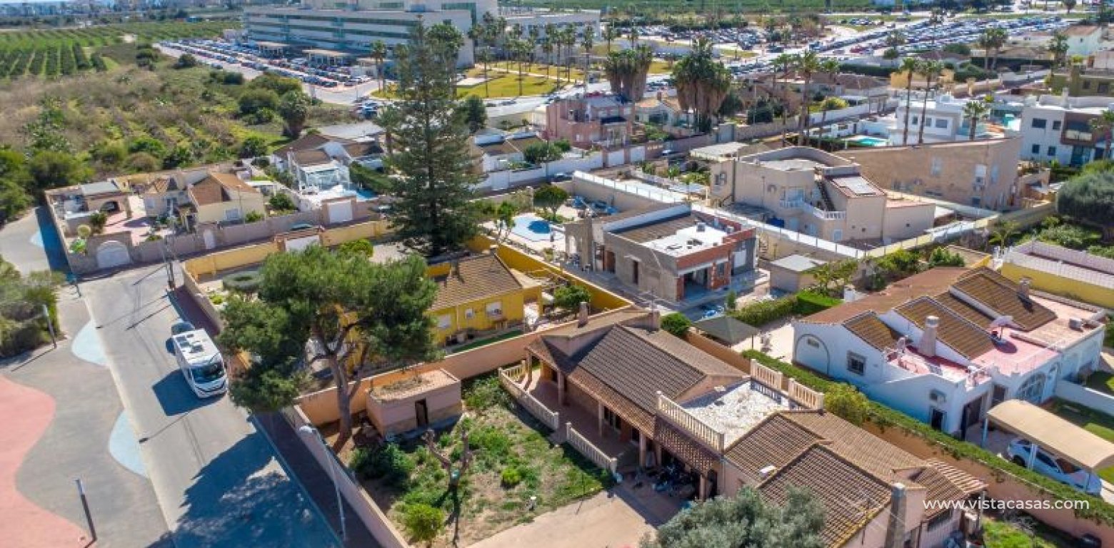 Resale - Villa - Los Balcones