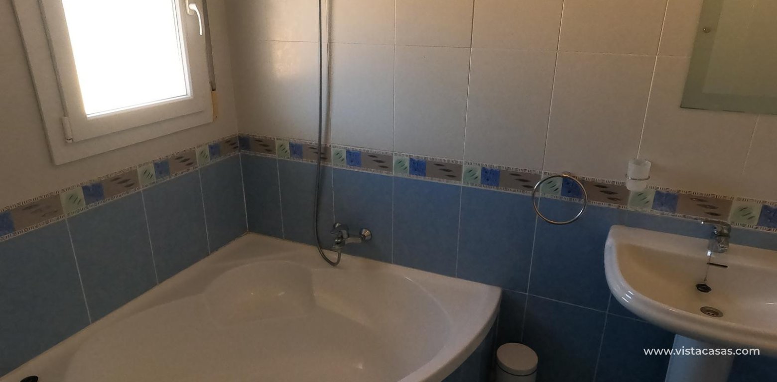 Resale - Villa - Algorfa