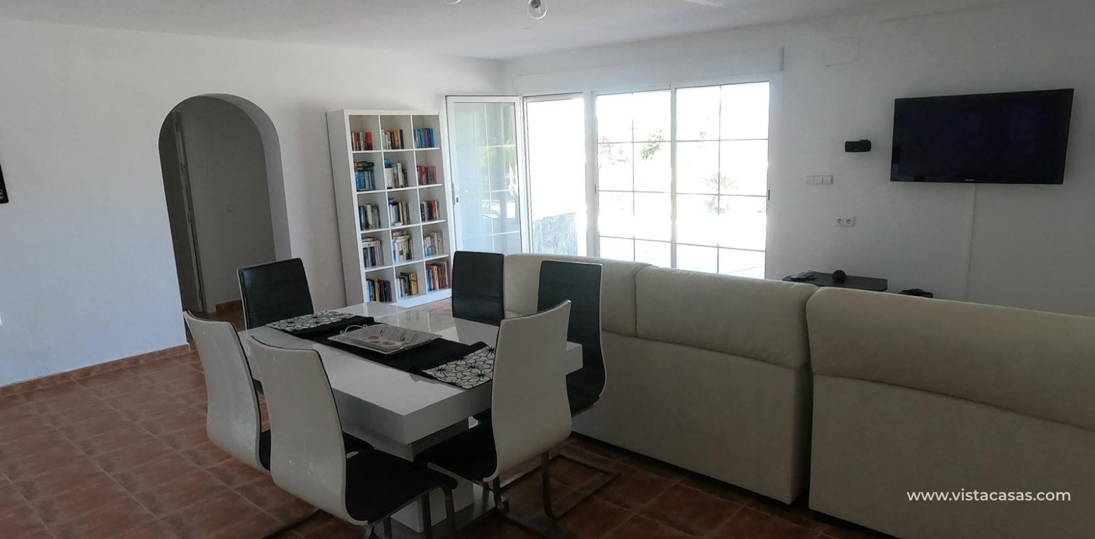 Resale - Villa - Algorfa