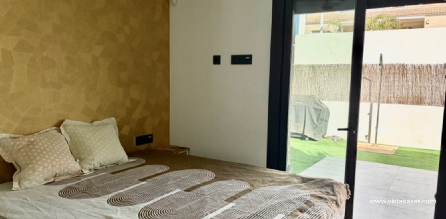 Sale - Villa - Cabo Roig