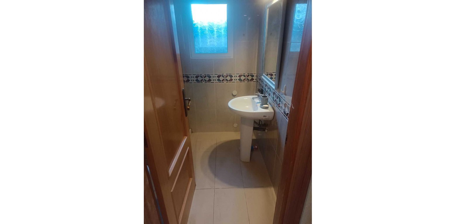 Resale - Villa - Los Altos