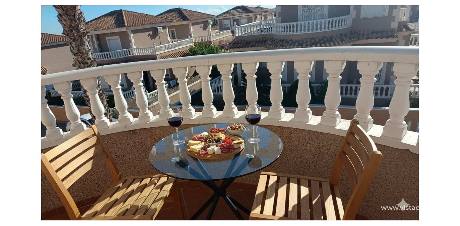 Resale - Villa - Los Altos