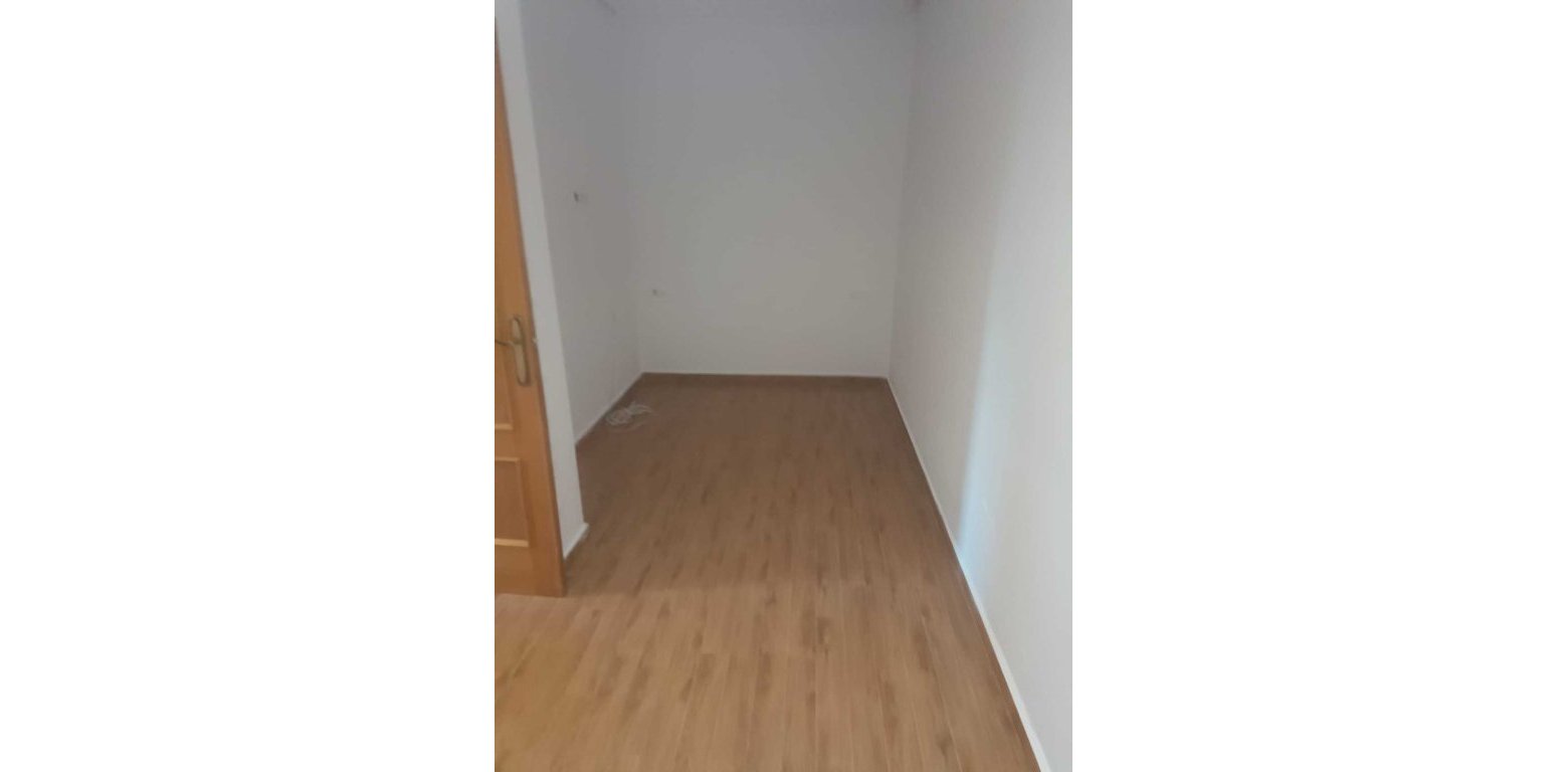 Resale - Villa - Los Altos