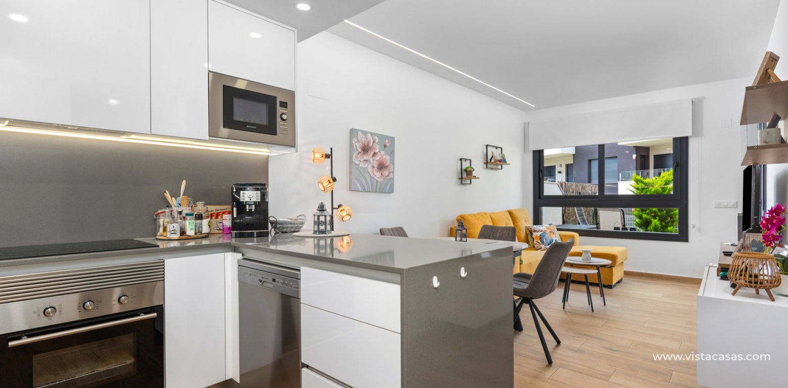 Resale - Apartment - Villamartin