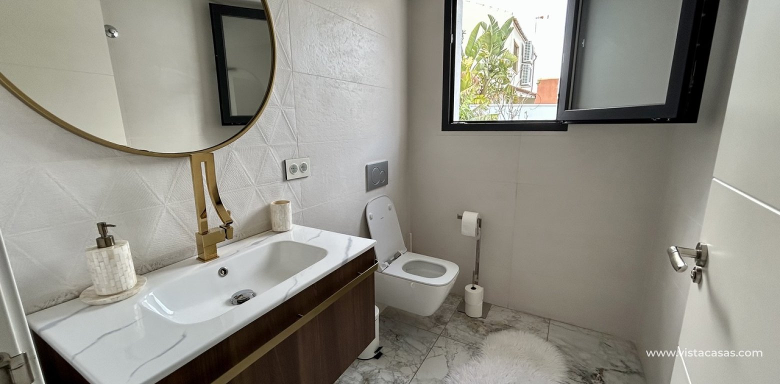 Sale - Villa - Los Balcones