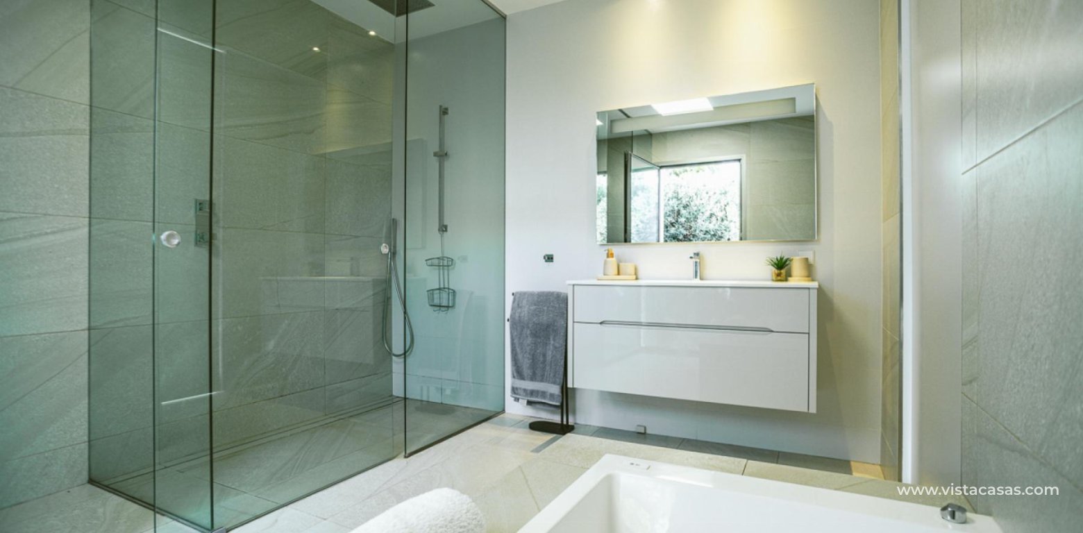 Venta - Chalet - Las Colinas Golf