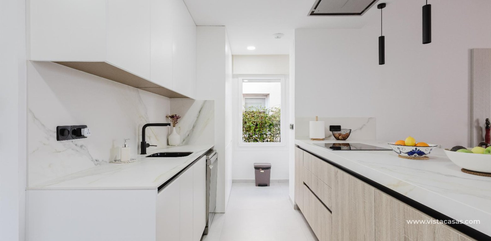 Sale - Villa - Algorfa - La Finca Golf Resort