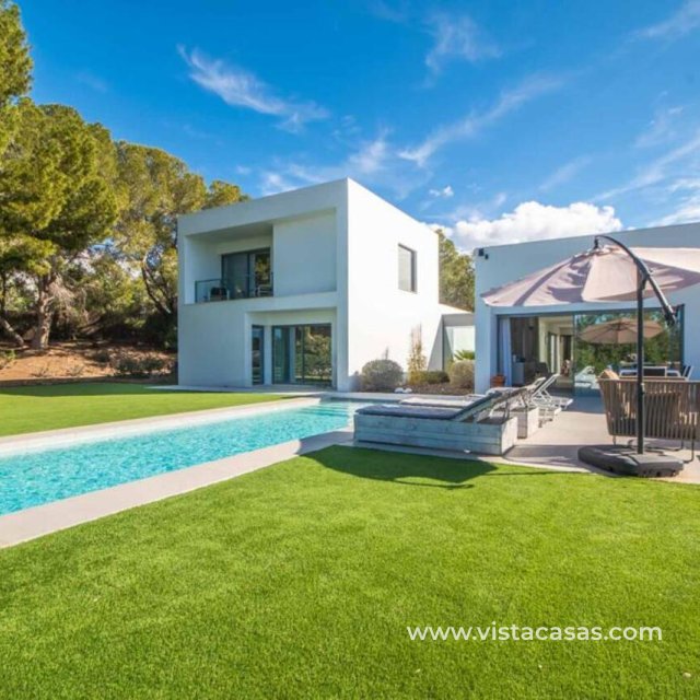 Villa - Sale - Las Colinas Golf - Las Colinas Golf