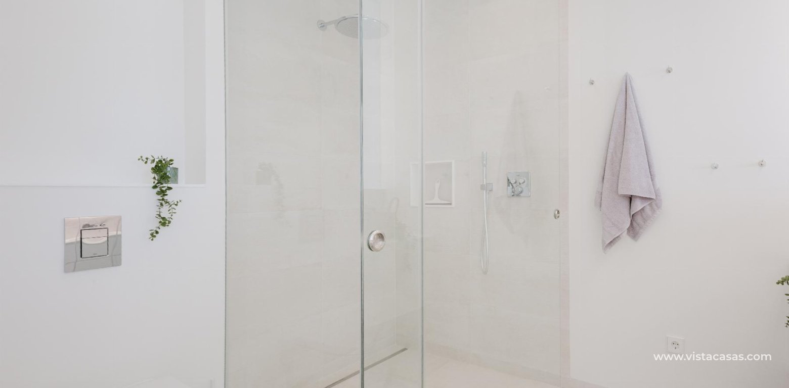 Resale - Villa - Las Colinas Golf