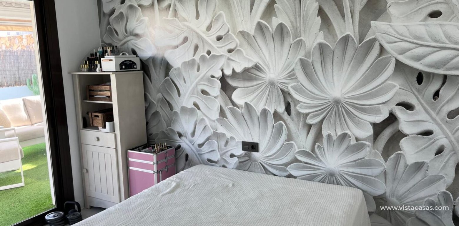 Sale - Villa - Cabo Roig