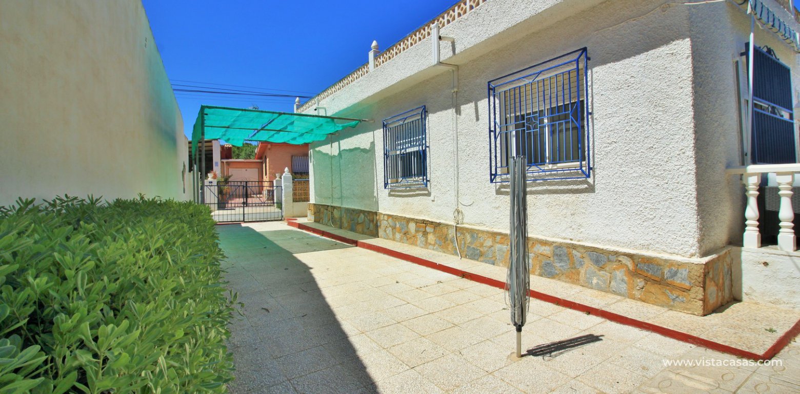Detached villa for sale with private pool in Los Dolses rear 2