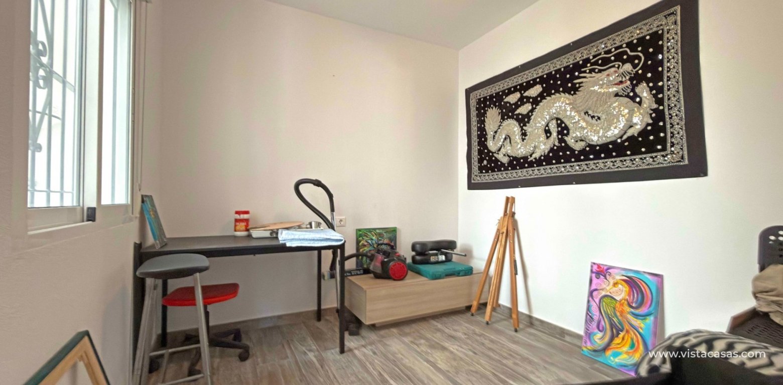 Sale - Bungalow - Orihuela Costa - La Zenia