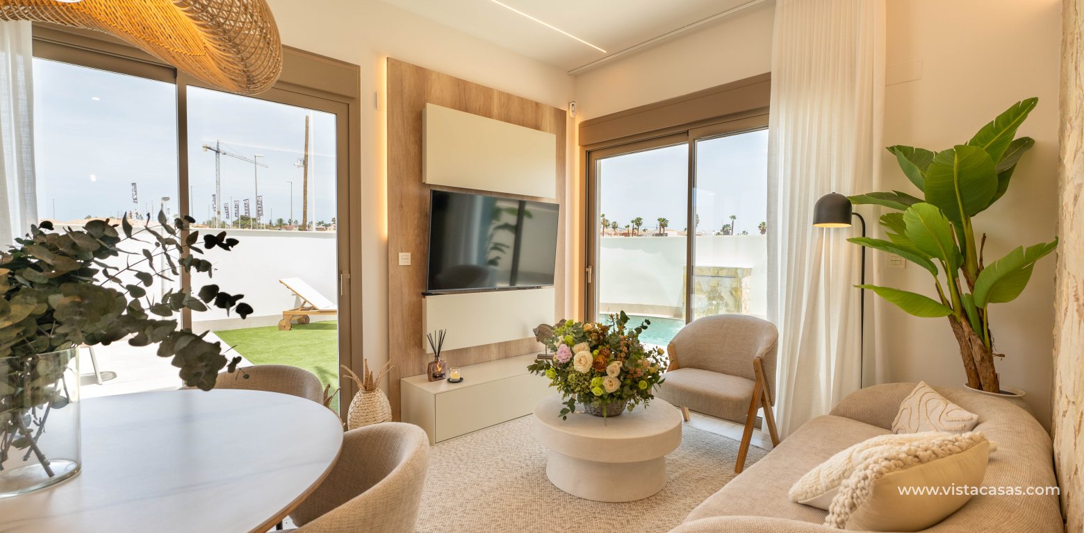 New Build - Townhouse - 