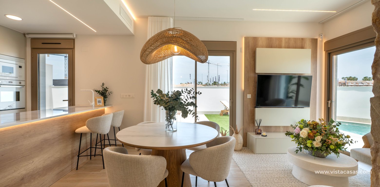 New Build - Townhouse - 