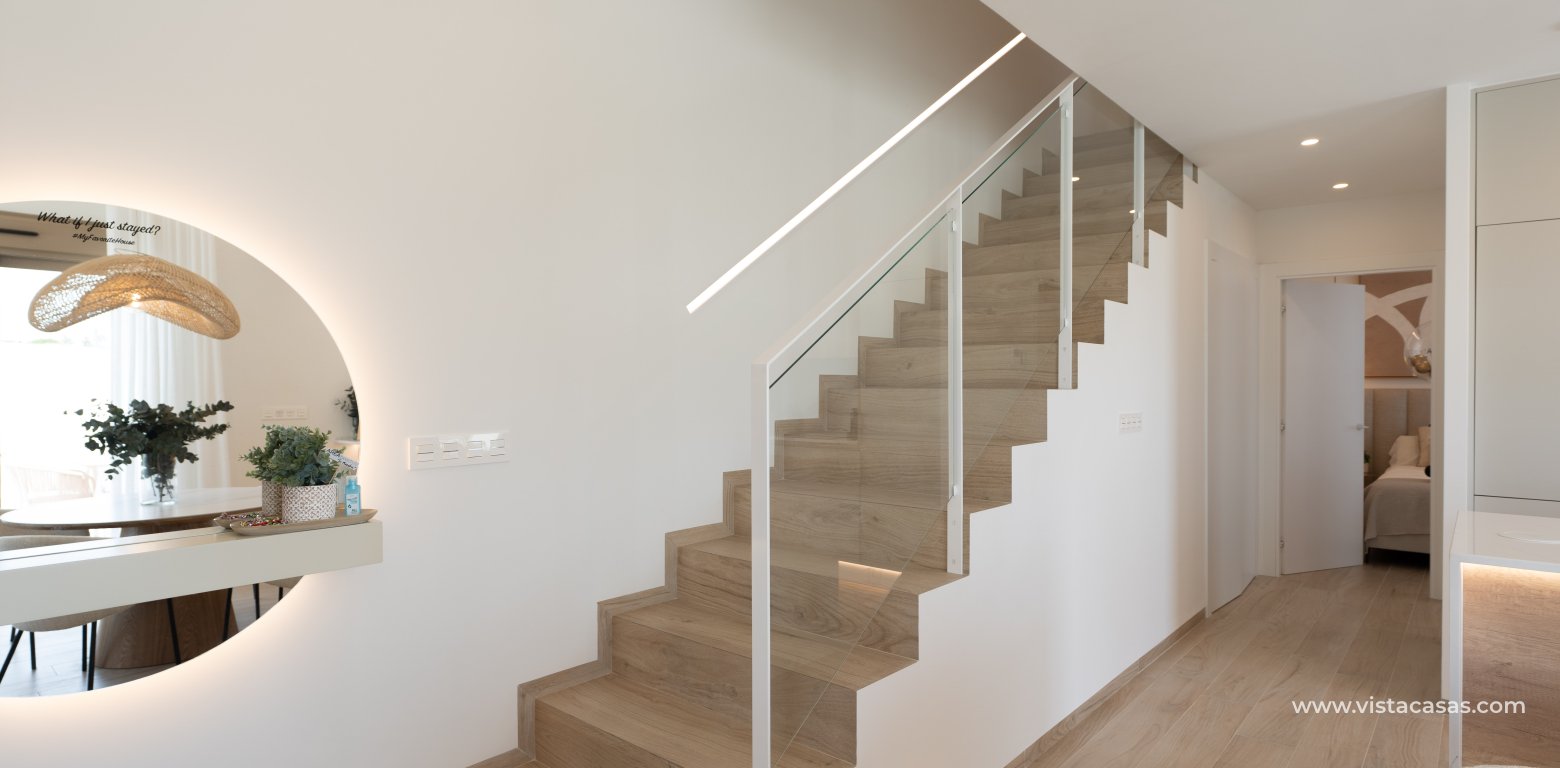 New Build - Townhouse - 