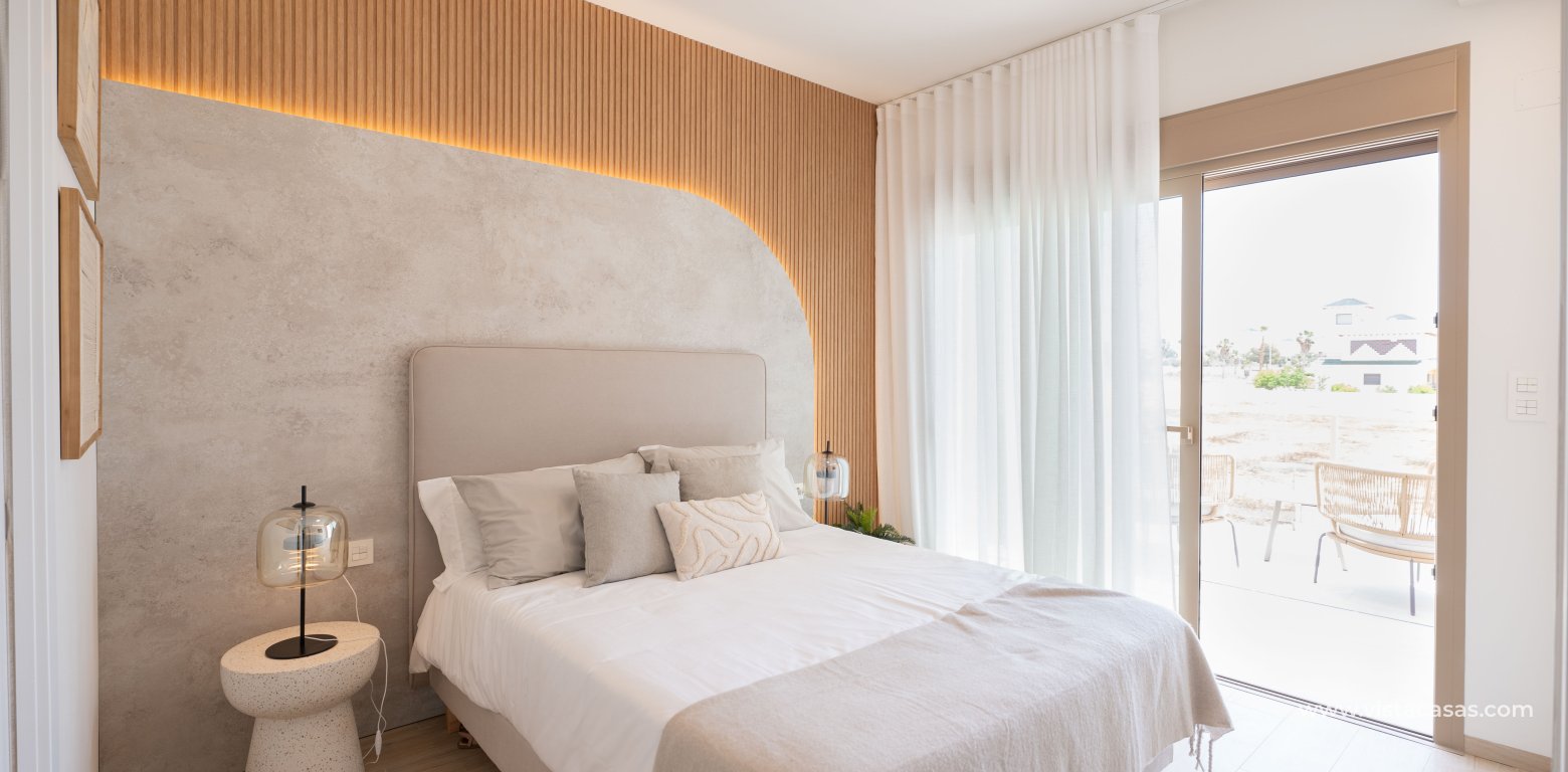 New Build - Townhouse - 