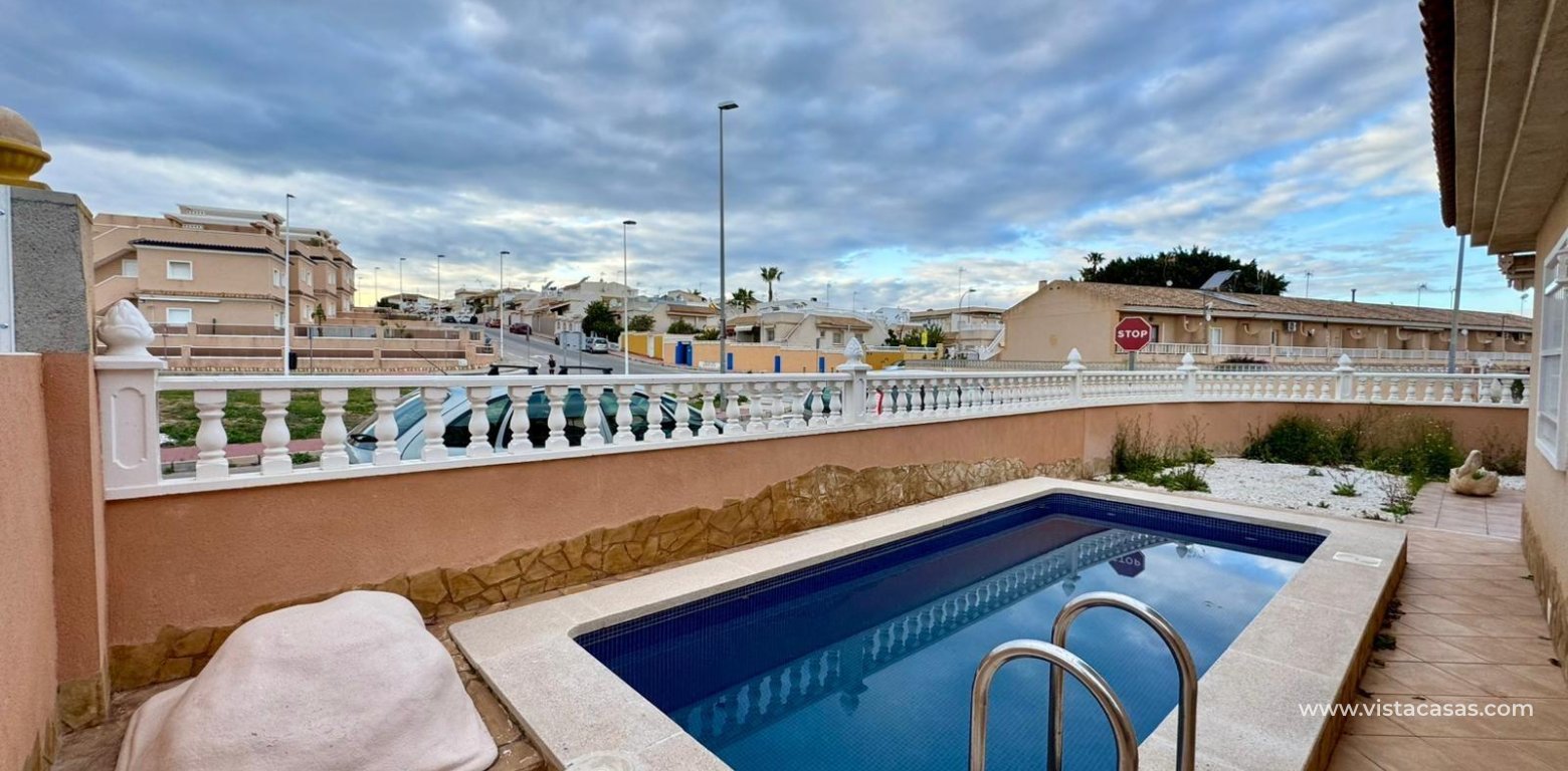 Sale - Villa - Torrevieja - Los Balcones