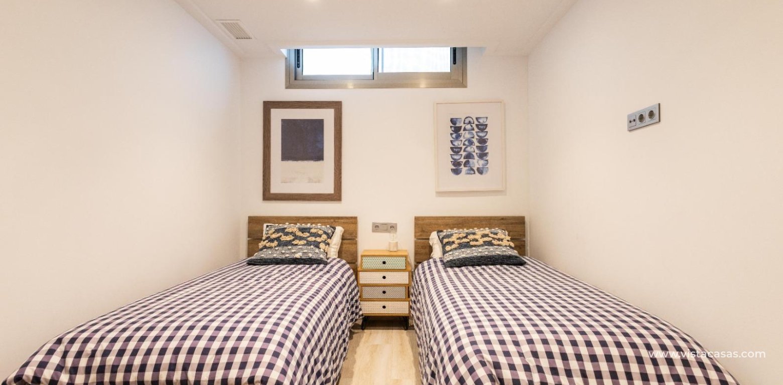 Sale - Villa - Orihuela Costa - Villamartin