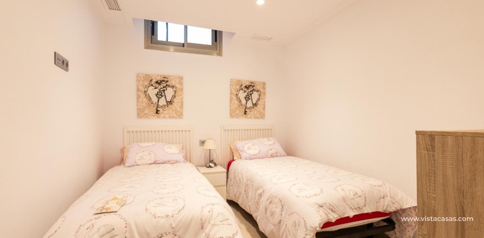 Sale - Villa - Orihuela Costa - Villamartin