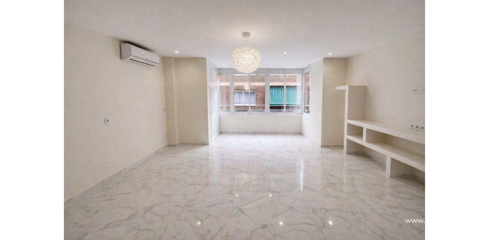 Resale - Apartment - Torrevieja - Muelle Pesquero