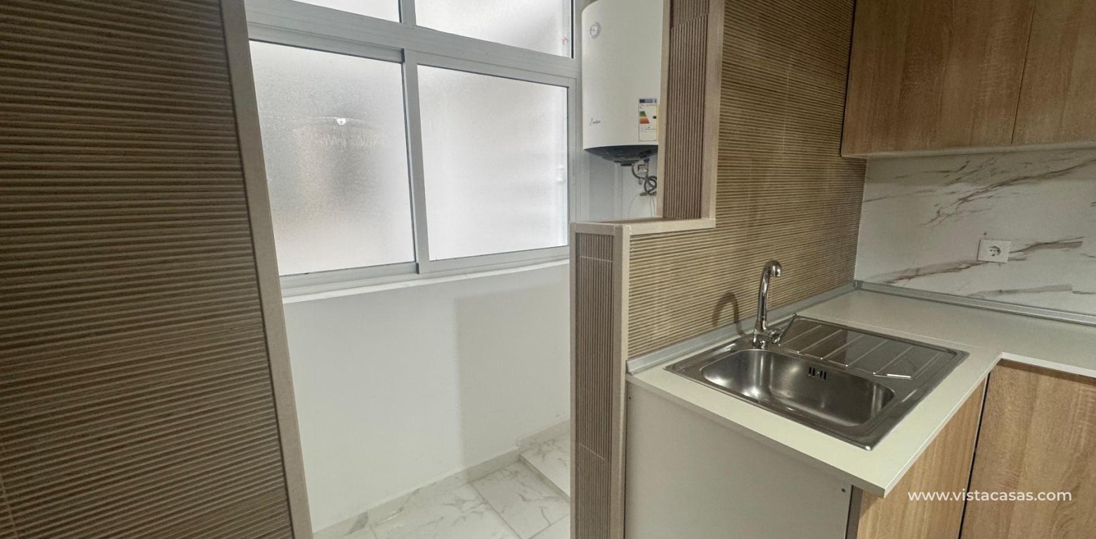 Resale - Apartment - Torrevieja - Muelle Pesquero