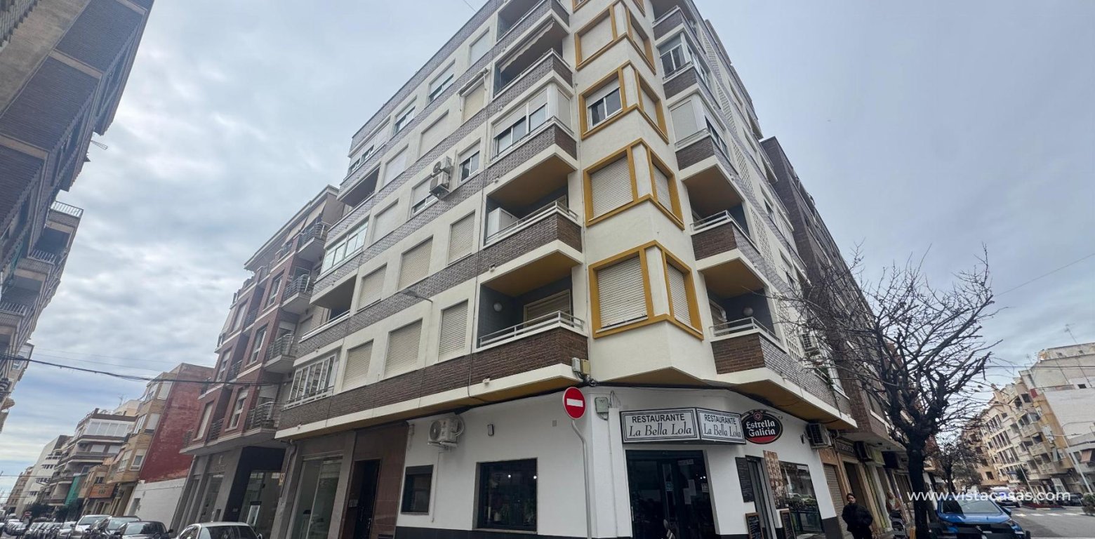 Resale - Apartment - Torrevieja - Muelle Pesquero