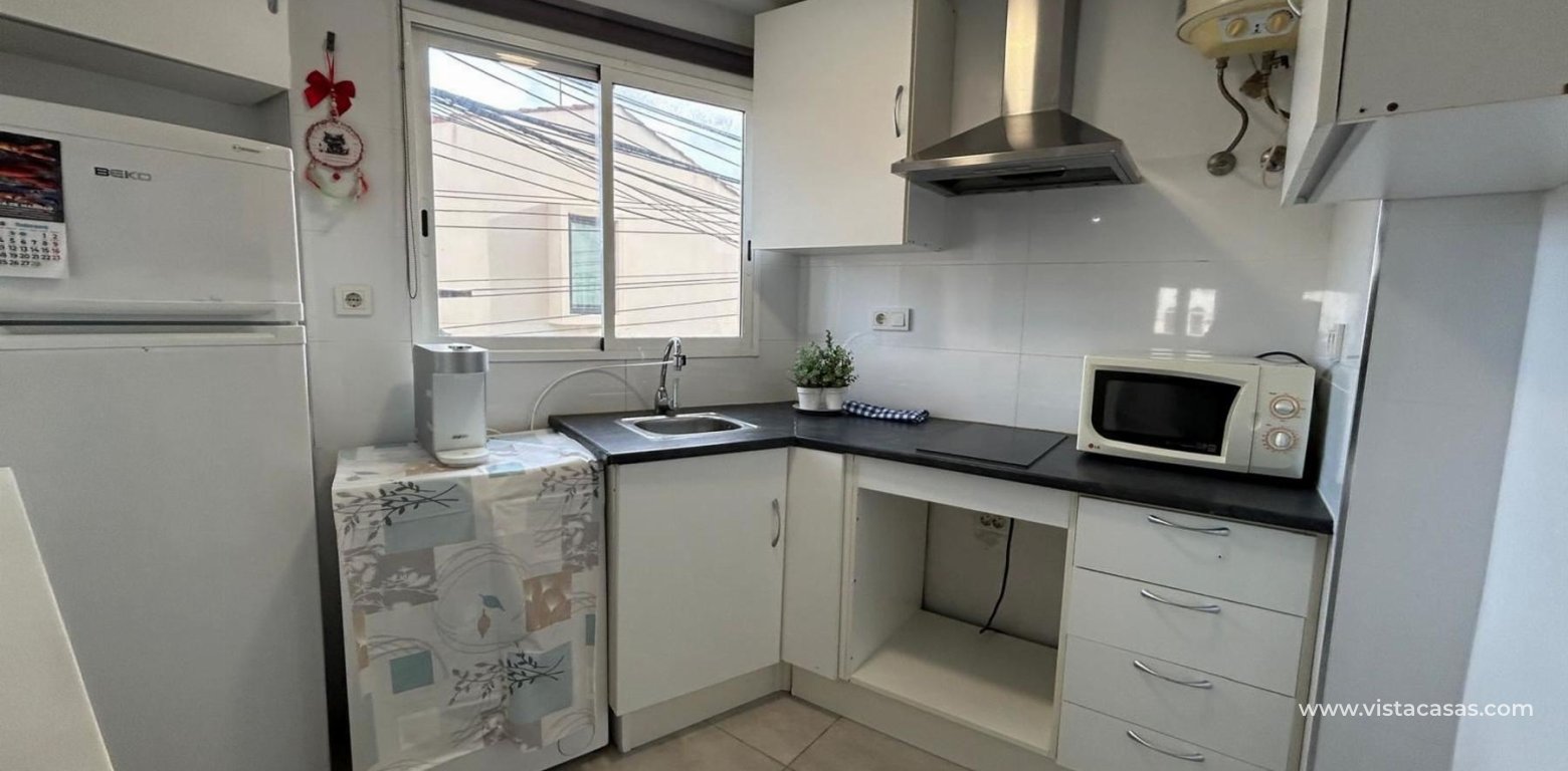 Resale - Apartment - Torrevieja - PLAYA NAUFRAGOS