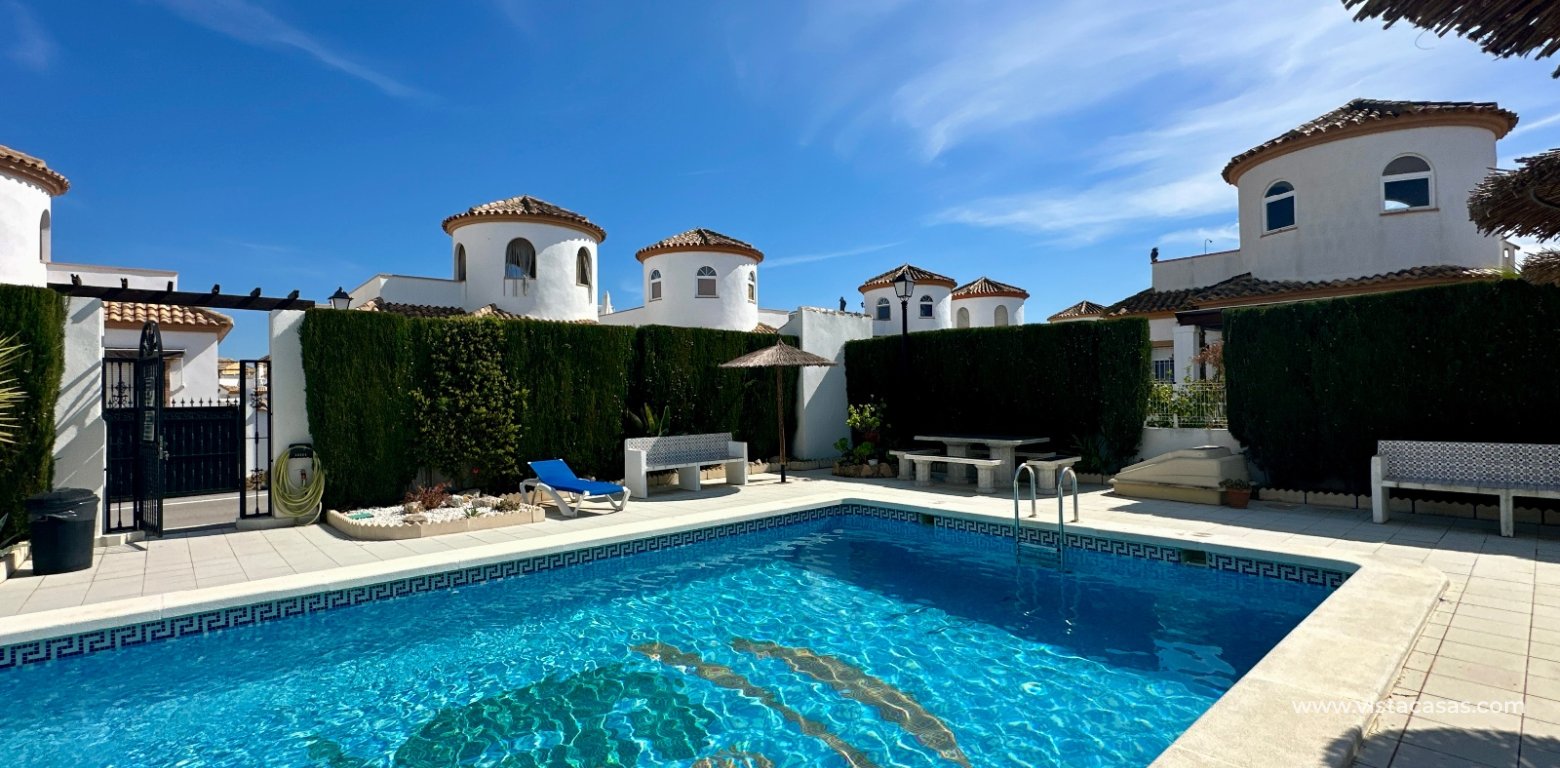 Sale - Villa - El Raso